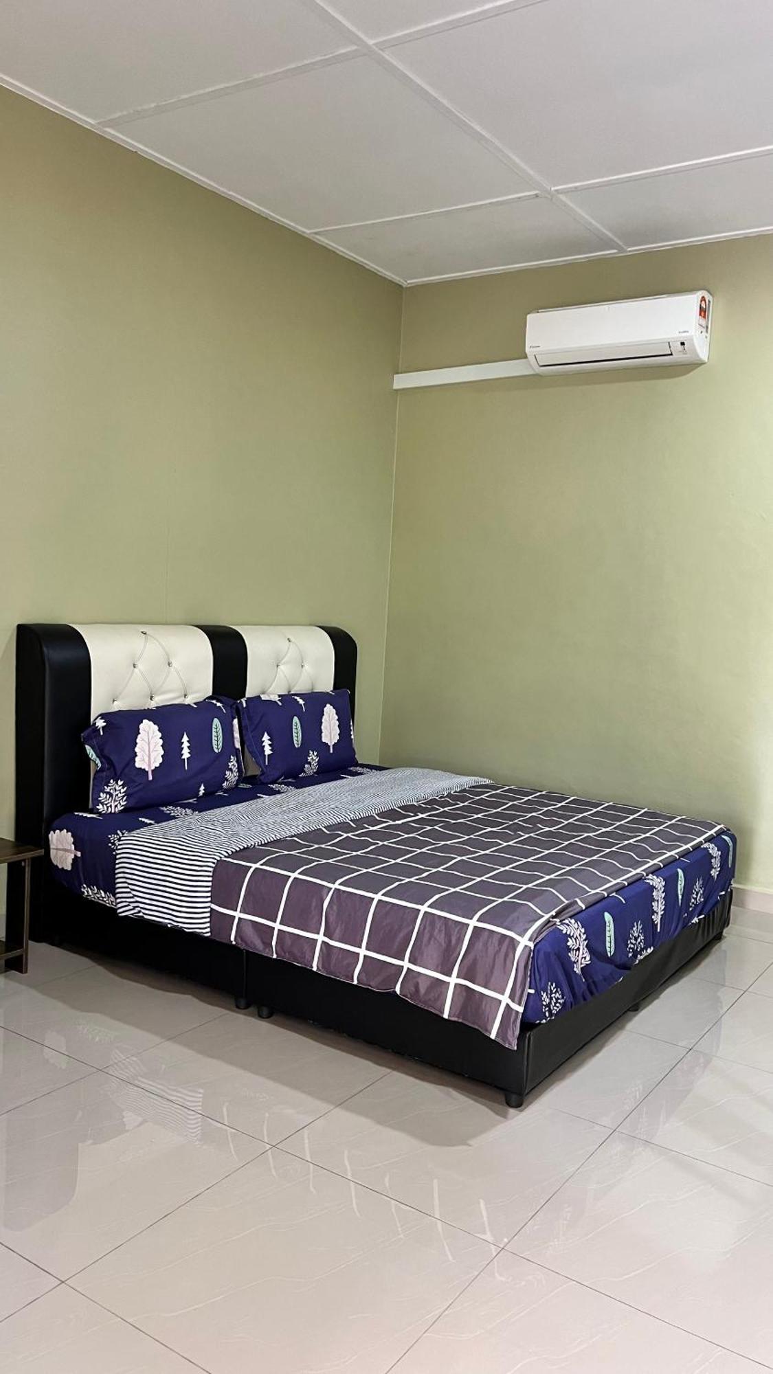 Country House Pulai Holiday Village Гуа-Мусанг Екстер'єр фото
